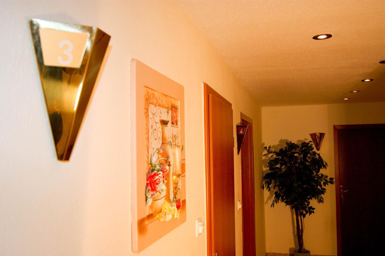 Hotel Schonunger Bucht Waigolshausen Ngoại thất bức ảnh