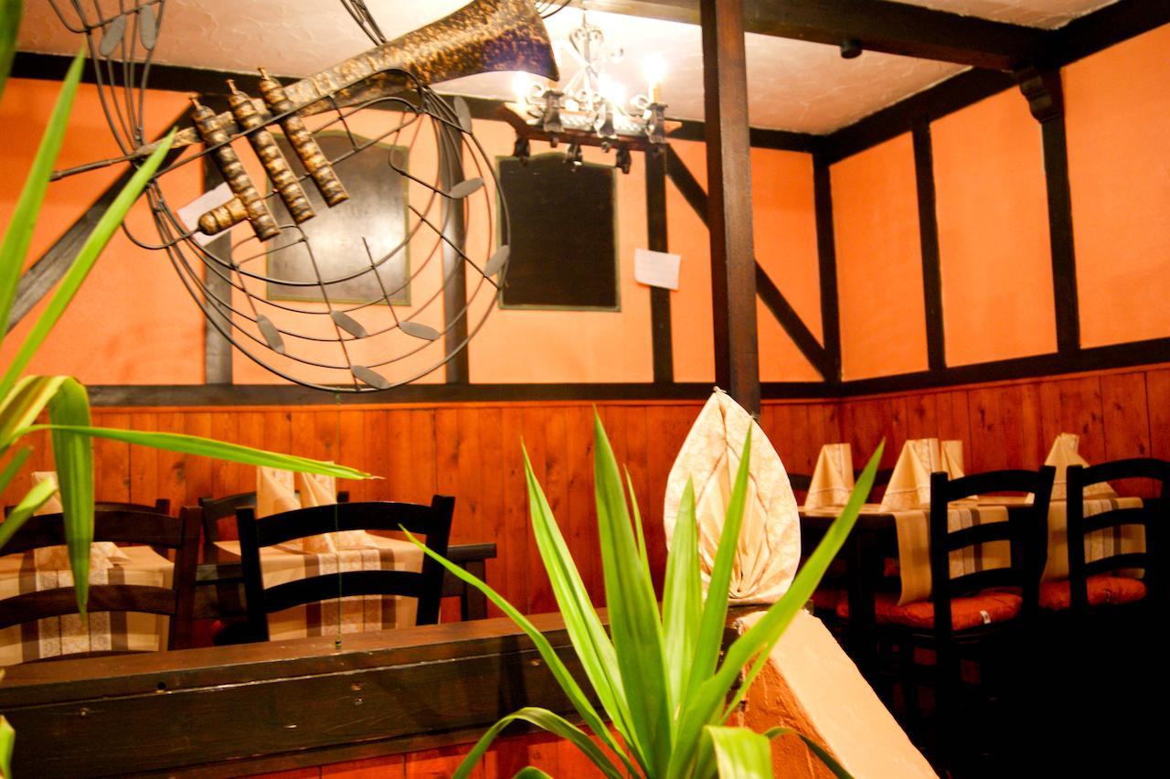 Hotel Schonunger Bucht Waigolshausen Ngoại thất bức ảnh